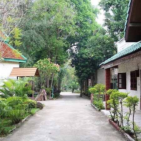 Khao Yai Garden Lodge Pak Chong Exteriör bild